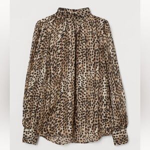 🌸HM leopard print blouse